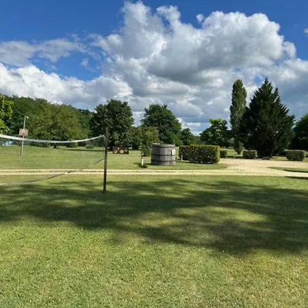 Hameau Du Soleil -hibou בית נופש