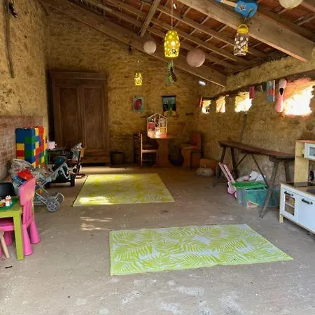 Hameau Du Soleil -hibou Sainte-Mondane