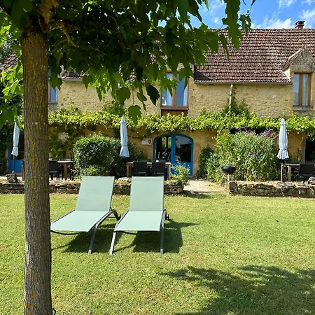 בית נופש Hameau Du Soleil -hibou Sainte-Mondane