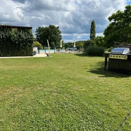 Hameau Du Soleil -hibou