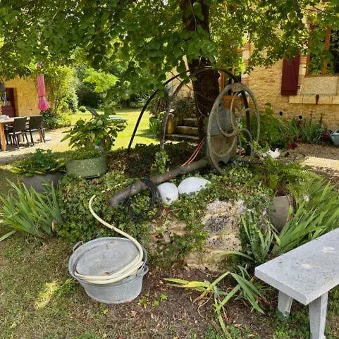 Hameau Du Soleil -hibou * Sainte-Mondane